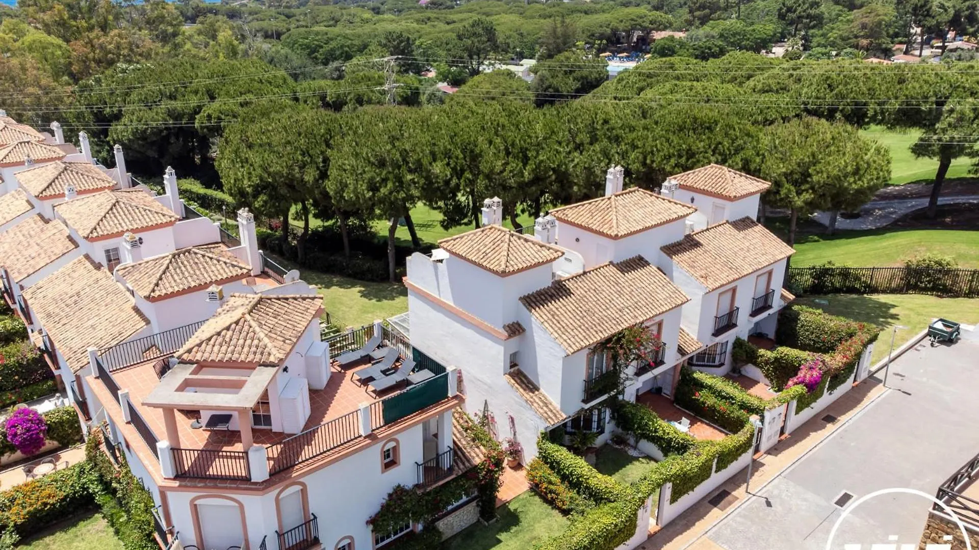Lochloosa Apartment Marbella 0*,  Spain