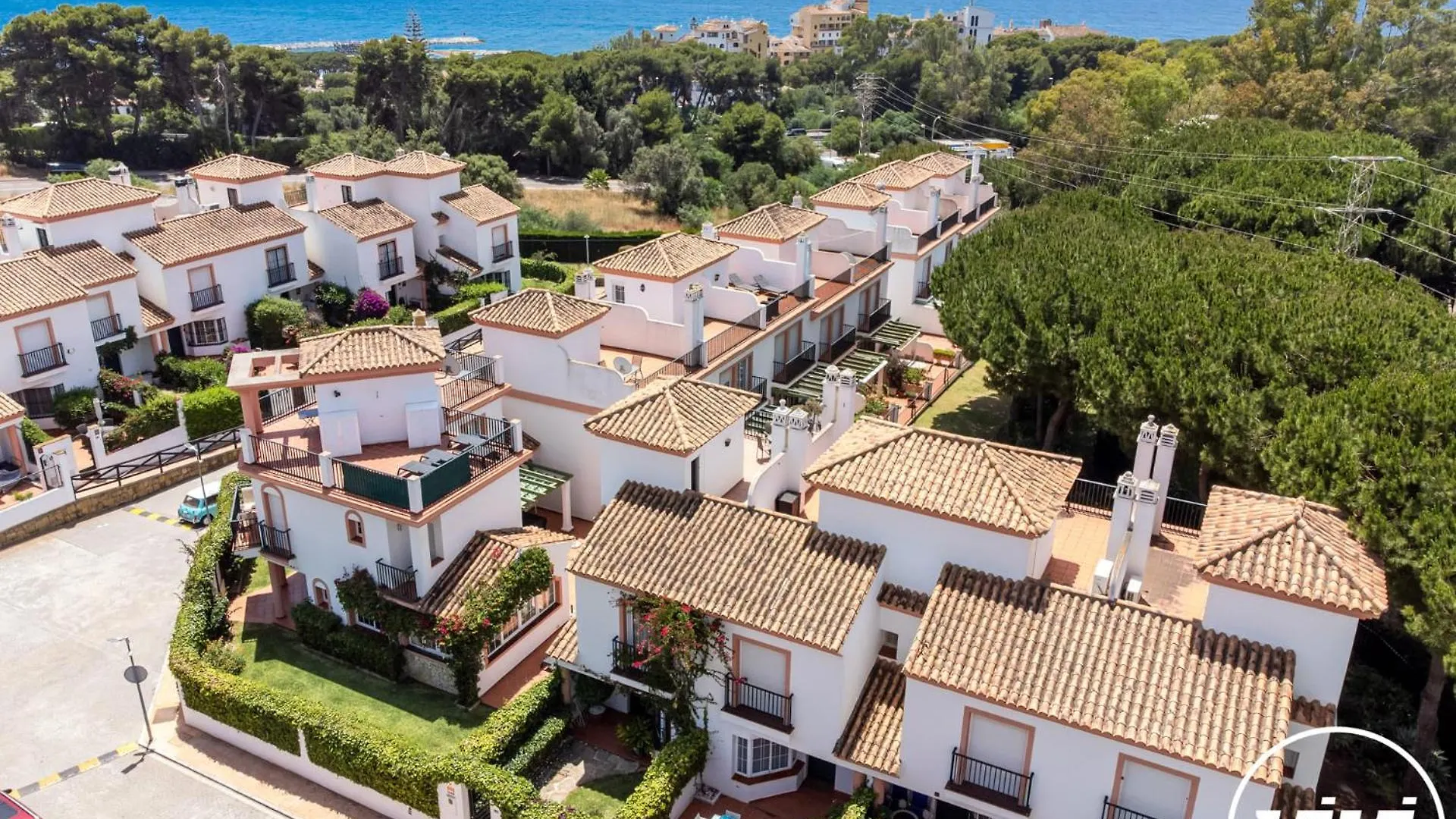 Lochloosa Apartment Marbella Spain