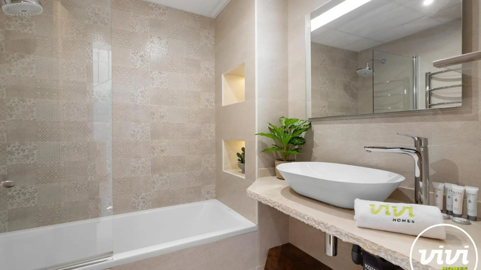 Lochloosa Apartment Marbella Spain